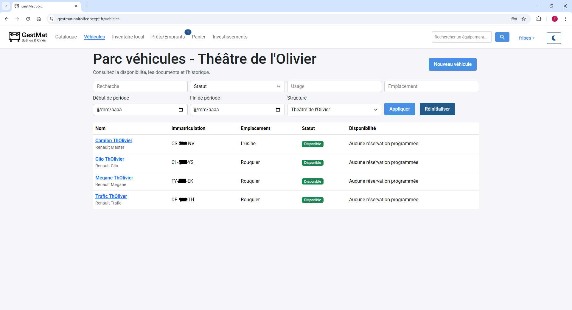 Capture du module véhicules GestMat montrant l'affectation logistique des utilitaires et leur disponibilité pour les tournées.